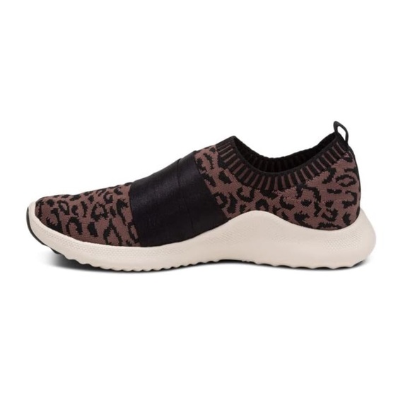 Aetrex Shoes - ☀️ AETREX Allie Leopard Arch Support Sneaker